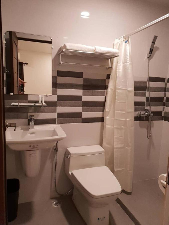 Hotel Lourdes Laoag Zewnętrze zdjęcie