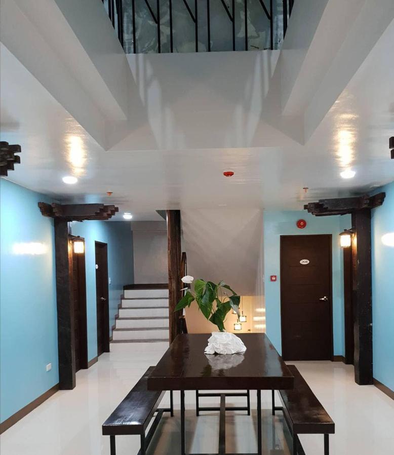 Hotel Lourdes Laoag Zewnętrze zdjęcie